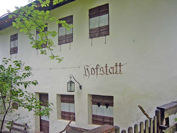 Hofstatt in Unterfennberg: Heimstatt des Feldmarschalleutnats Franz Philipp von Fennerr zu Fennberg